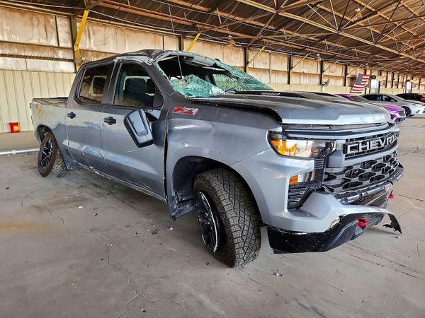 2026 CHEVROLET SILVERADO Trail Boss Custom