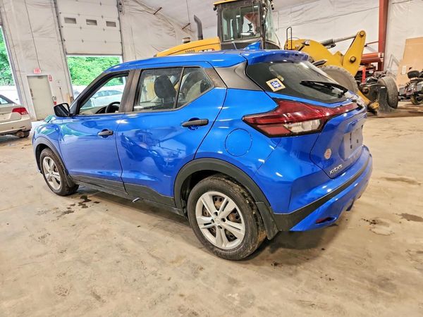 2022 NISSAN KICKS S