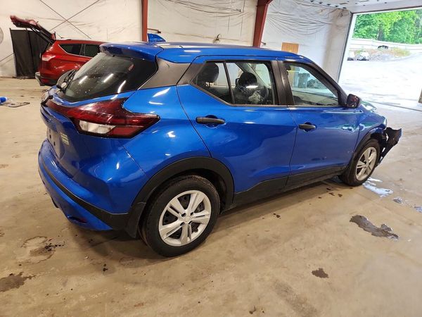 2022 NISSAN KICKS S
