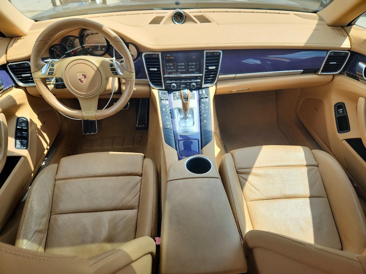 2014 PORSCHE PANAMERA Base (2WD), 4 (4WD)