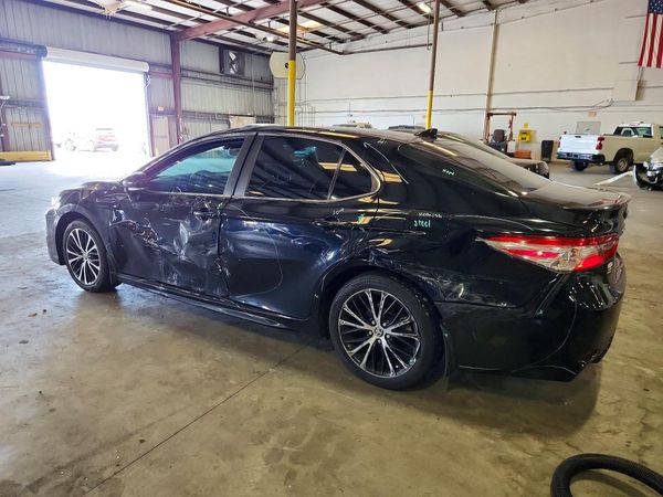 2020 TOYOTA CAMRY