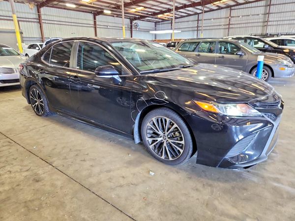 2020 TOYOTA CAMRY