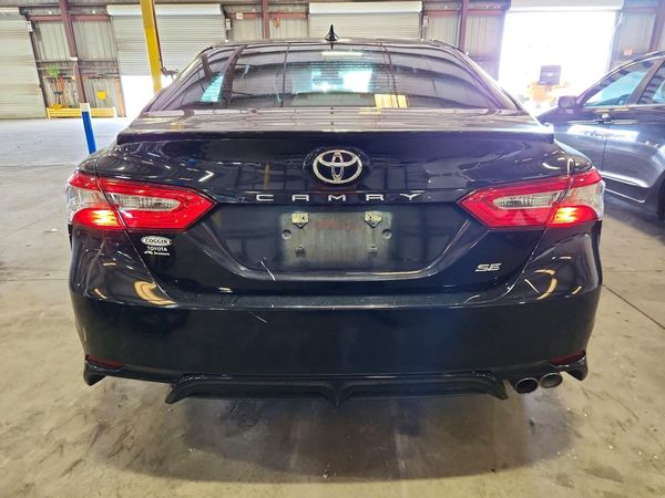2020 TOYOTA CAMRY