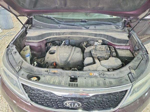 2015 KIA SORENTO GL