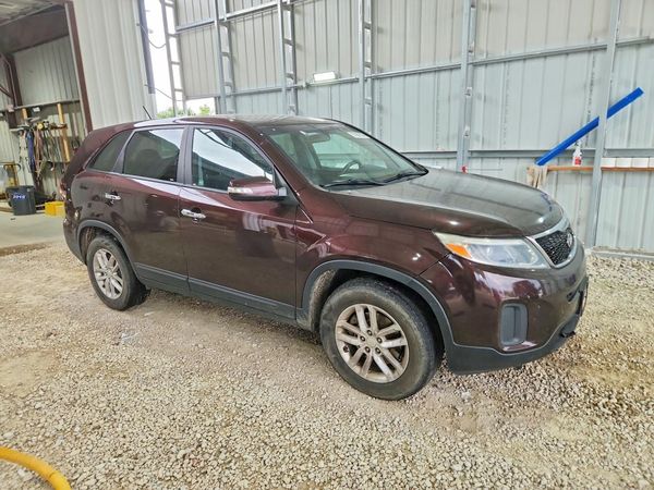 2015 KIA SORENTO GL