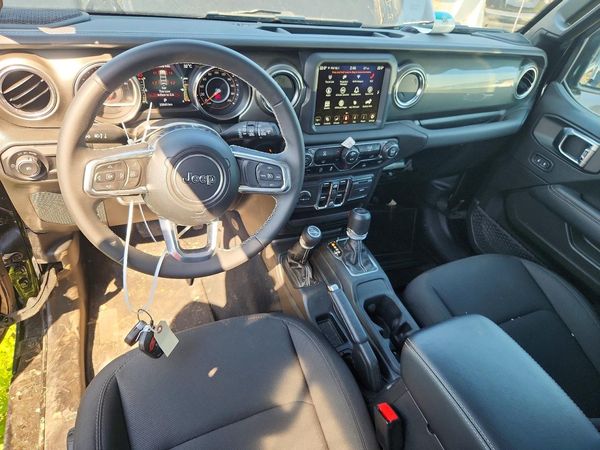 2023 JEEP WRANGLER 4-DOOR SAHARA