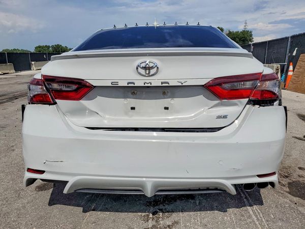 2023 TOYOTA CAMRY