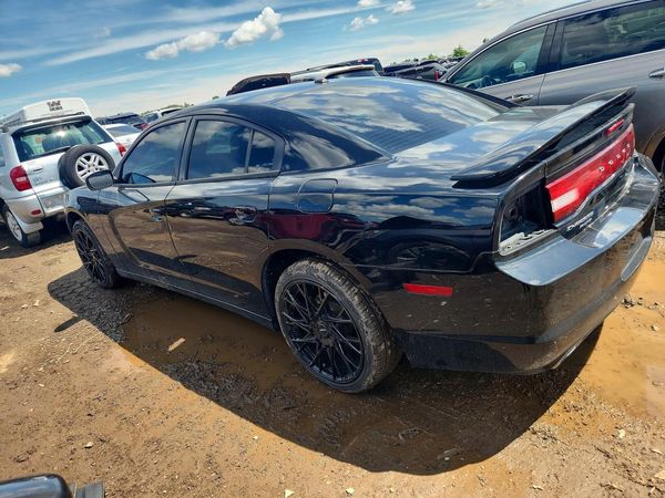 2014 DODGE CHARGER R/T