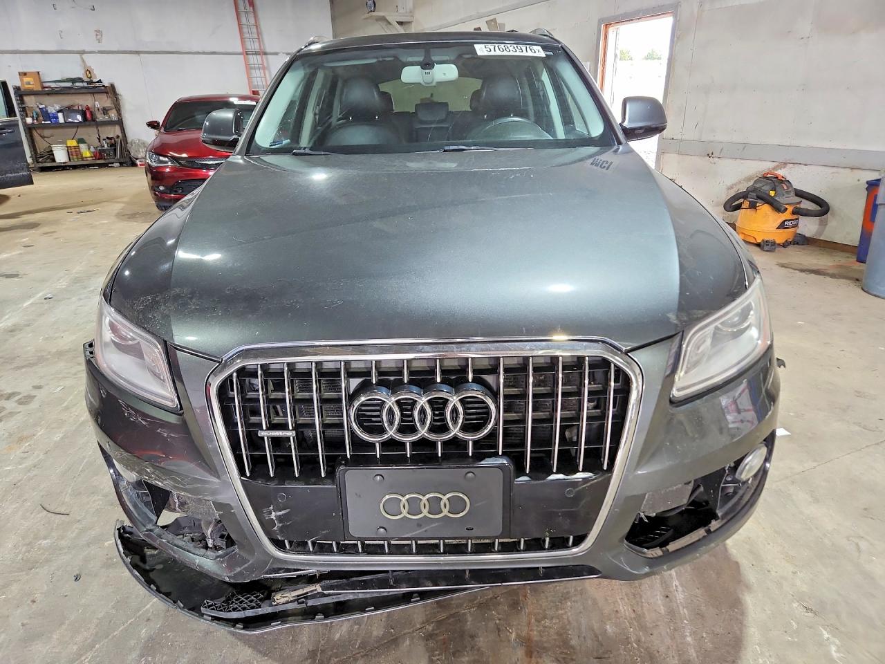 2016 AUDI Q5 quattro Premium Plus