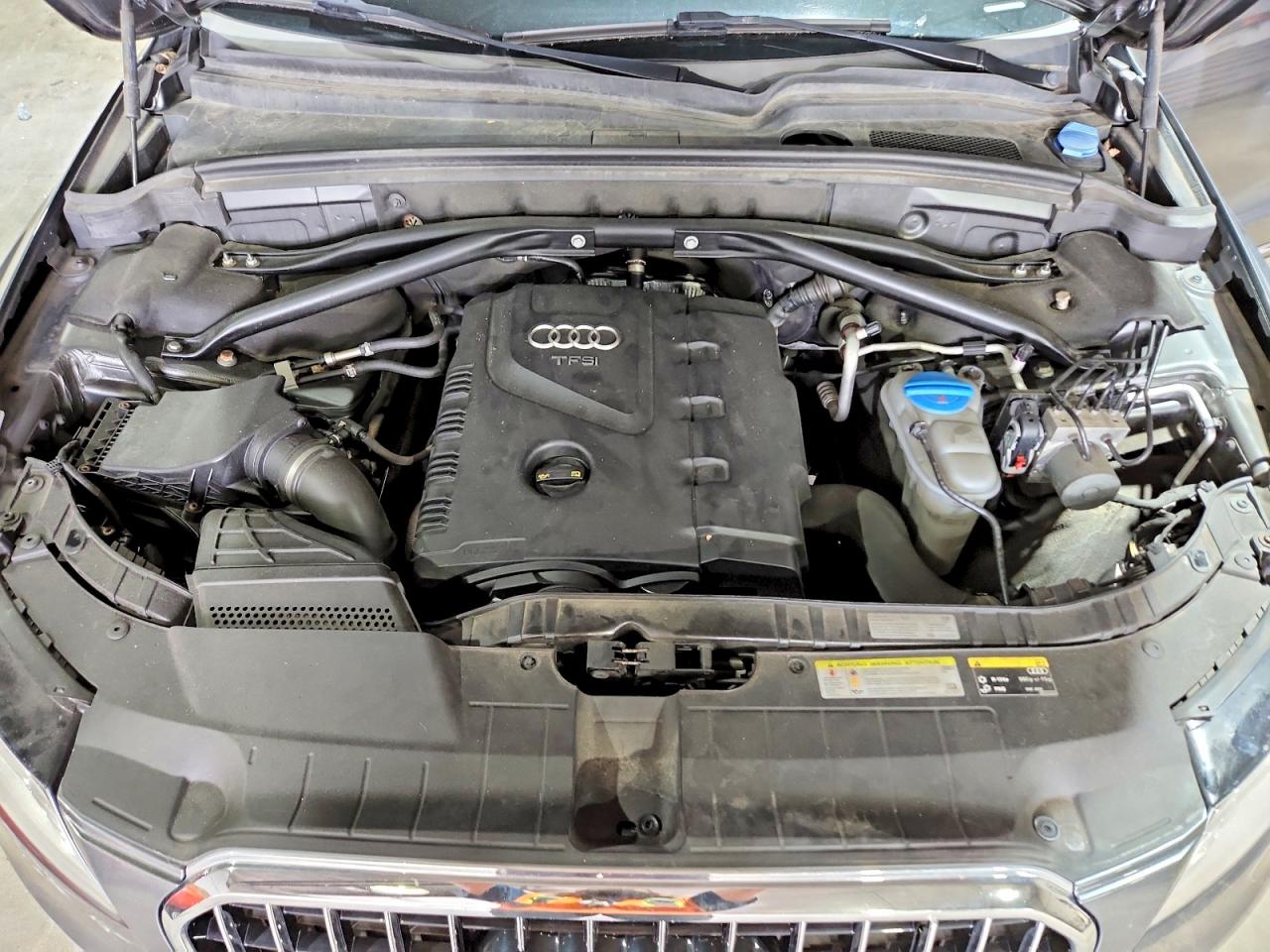 2016 AUDI Q5 quattro Premium Plus