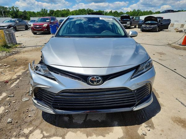 2021 TOYOTA CAMRY