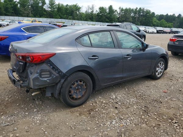 2015 MAZDA 3