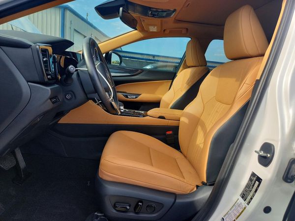 2025 LEXUS NX