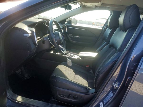 2024 MAZDA CX-50 Premium Package