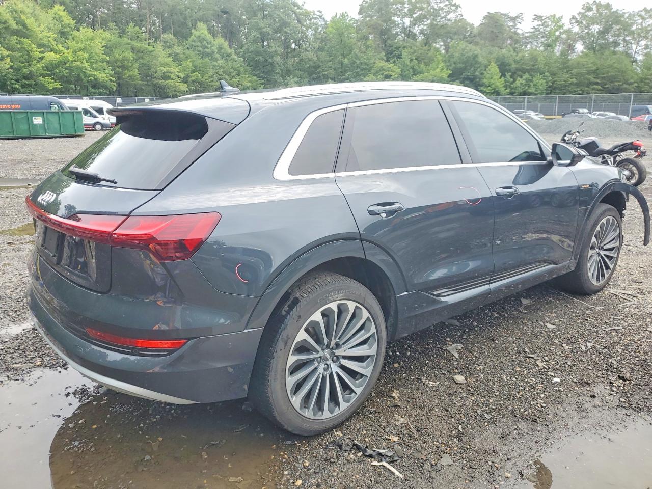 2019 AUDI E-TRON e-tron quattro Prestige