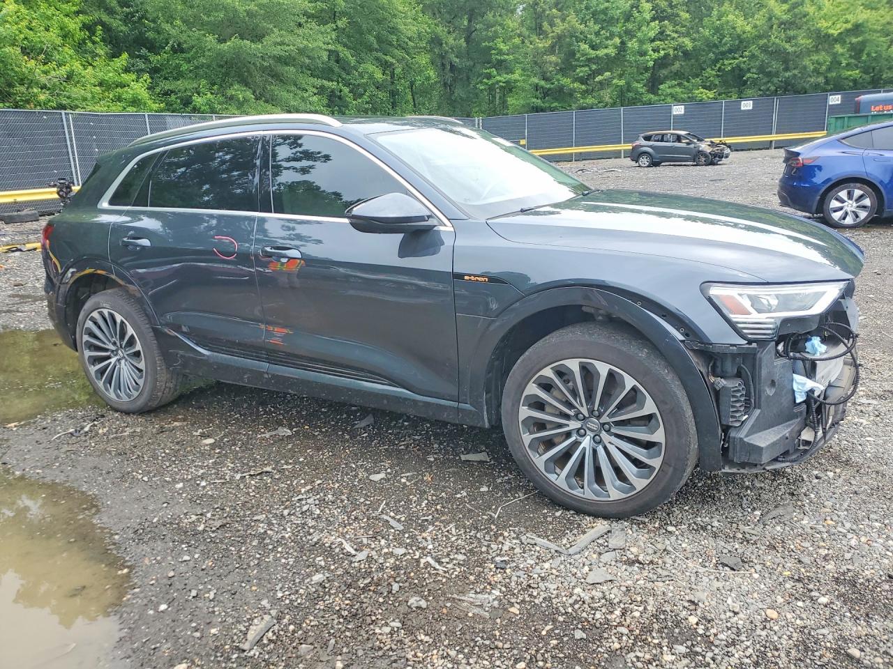 2019 AUDI E-TRON e-tron quattro Prestige