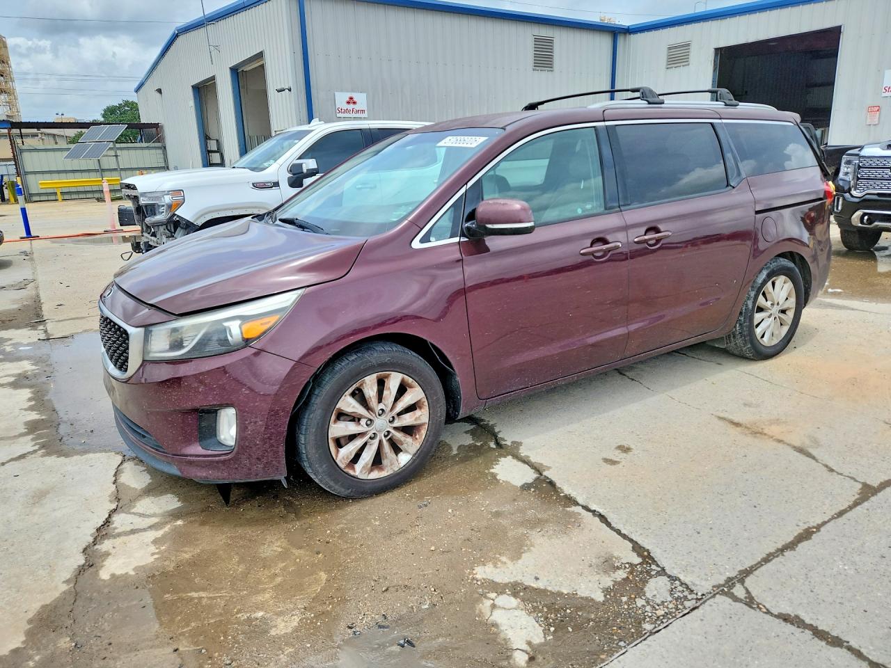 2016 KIA SEDONA EX - Middle level