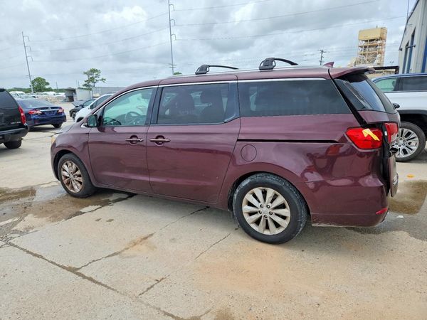 2016 KIA SEDONA EX - Middle level