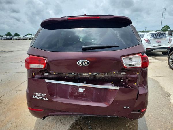 2016 KIA SEDONA EX - Middle level