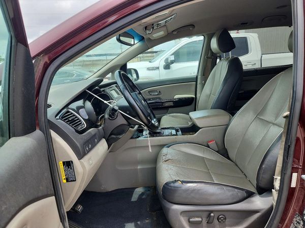 2016 KIA SEDONA EX - Middle level