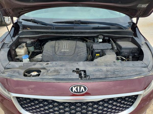 2016 KIA SEDONA EX - Middle level