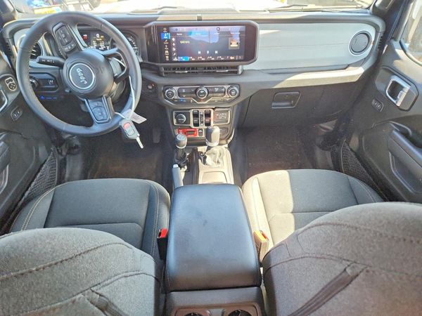 2025 JEEP WRANGLER Sport 4XE