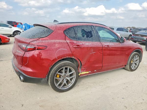2018 ALFA ROMEO STELVIO TI AWD