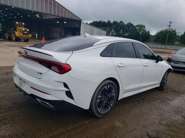 2021 KIA K5
