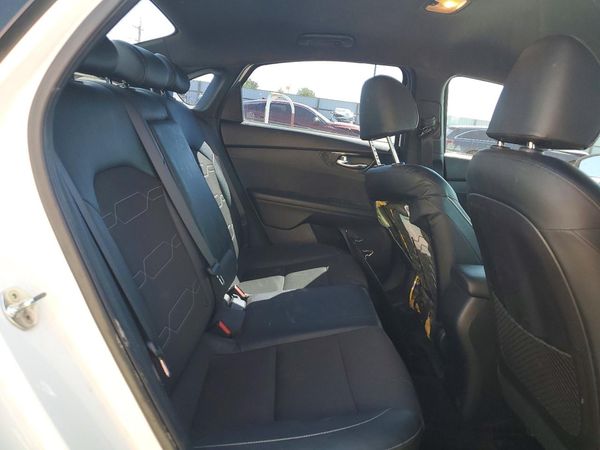 2020 KIA FORTE GT Line