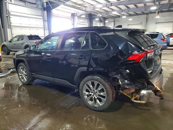 2020 TOYOTA RAV4 XLE Premium