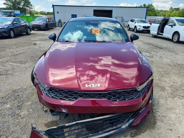 2022 KIA K5