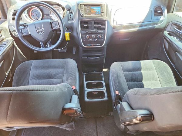 2019 DODGE GRAND CARAVAN SE