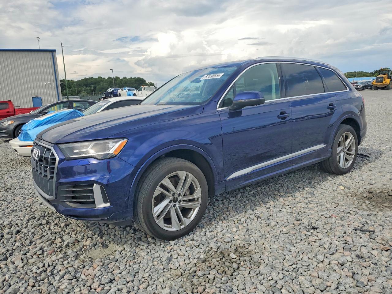 2022 AUDI Q7 quattro Premium Plus