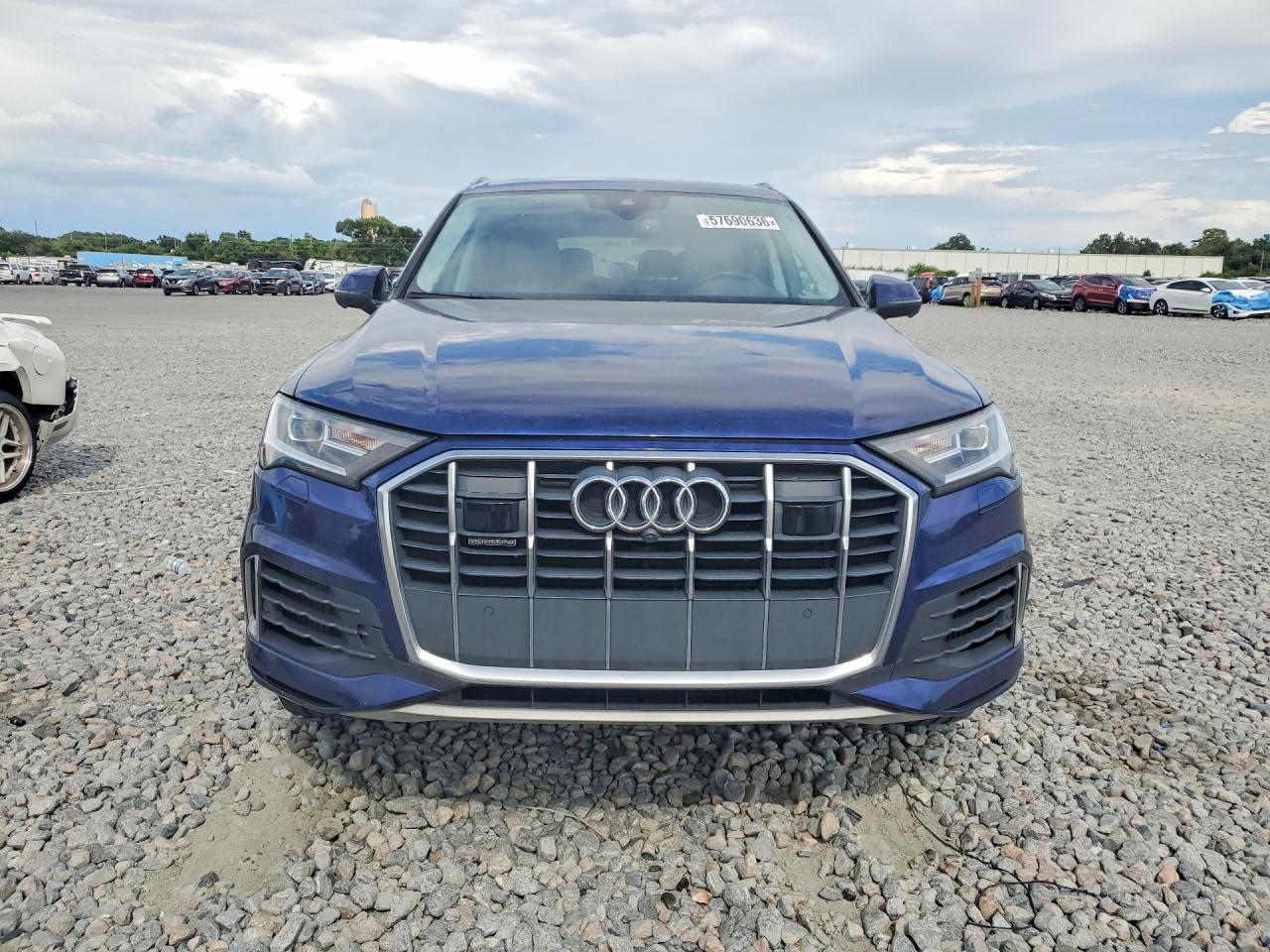2022 AUDI Q7 quattro Premium Plus