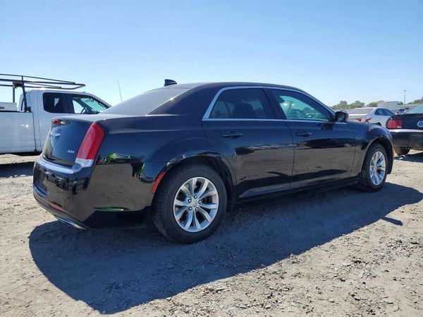 2016 CHRYSLER 300