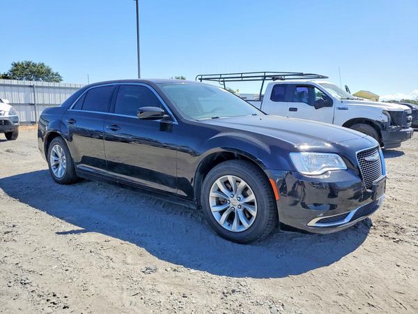 2016 CHRYSLER 300
