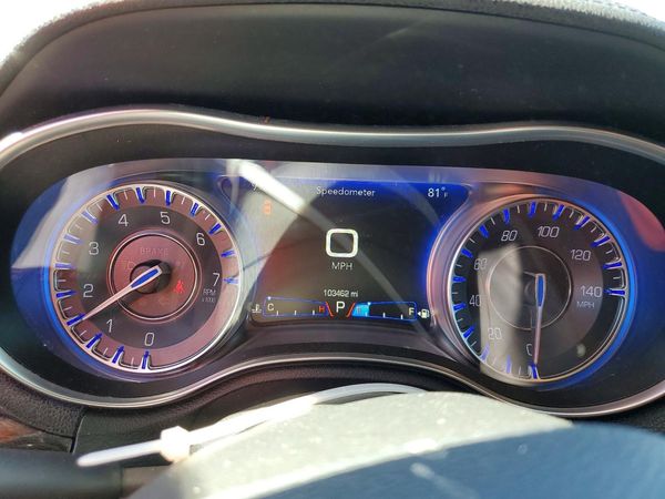 2016 CHRYSLER 300