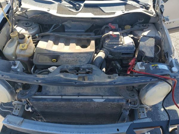 2014 JEEP PATRIOT Sport — Engine bay