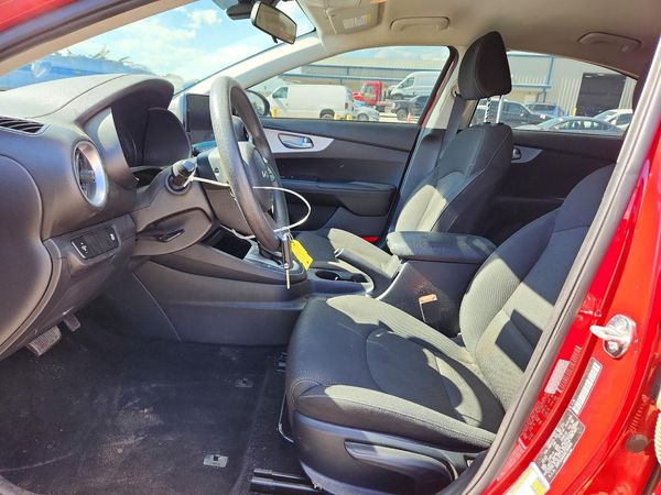 2024 KIA FORTE LX, LXS