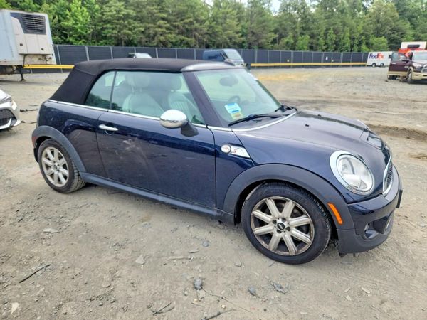 2012 MINI COOPER