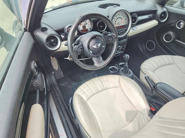 2012 MINI COOPER