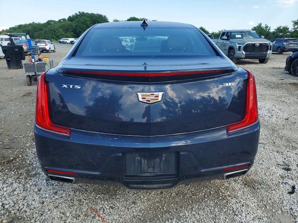 2019 CADILLAC XTS Luxury
