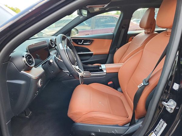 2024 MERCEDES-BENZ C