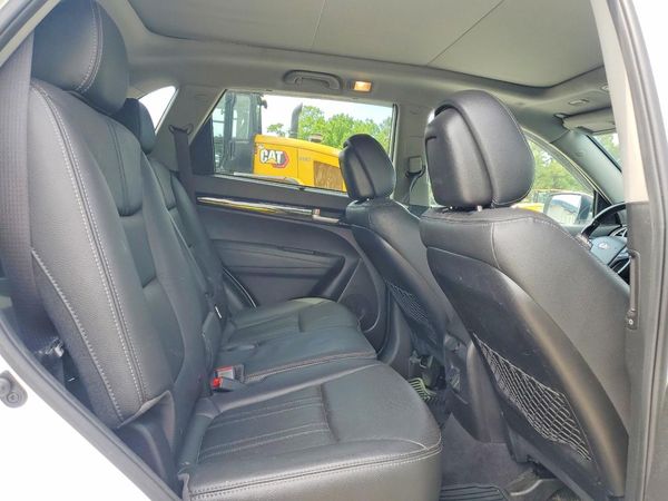 2015 KIA SORENTO GLS