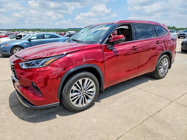 2024 TOYOTA HIGHLANDER