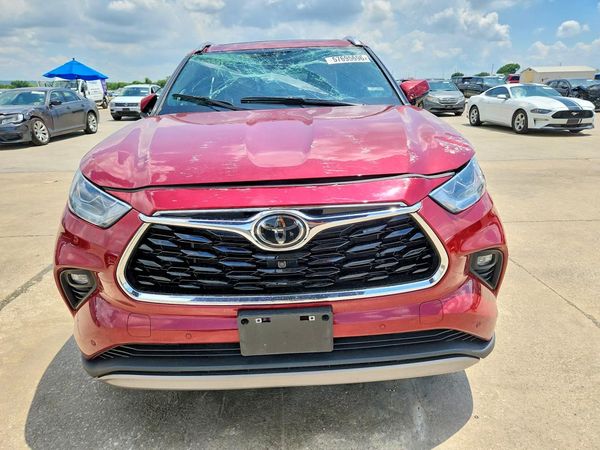 2024 TOYOTA HIGHLANDER