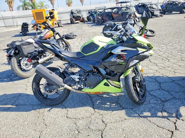 2026 KAWASAKI EX500