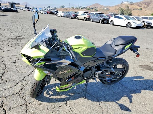 2026 KAWASAKI EX500