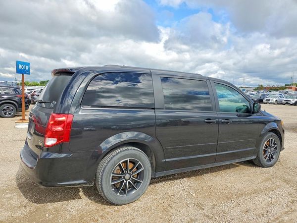 2017 DODGE GRAND CARAVAN GT