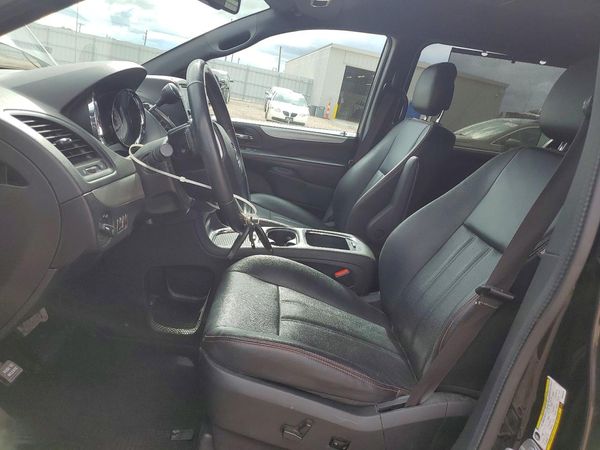 2017 DODGE GRAND CARAVAN GT